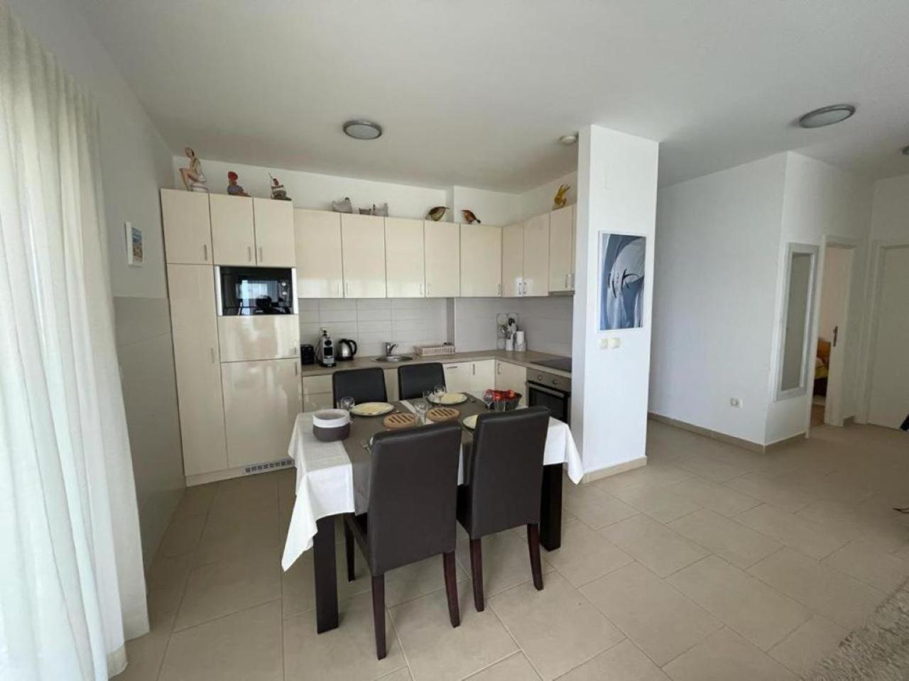 Acacia Hill Apartment C01 Without Pool Ðenovići Екстериор снимка